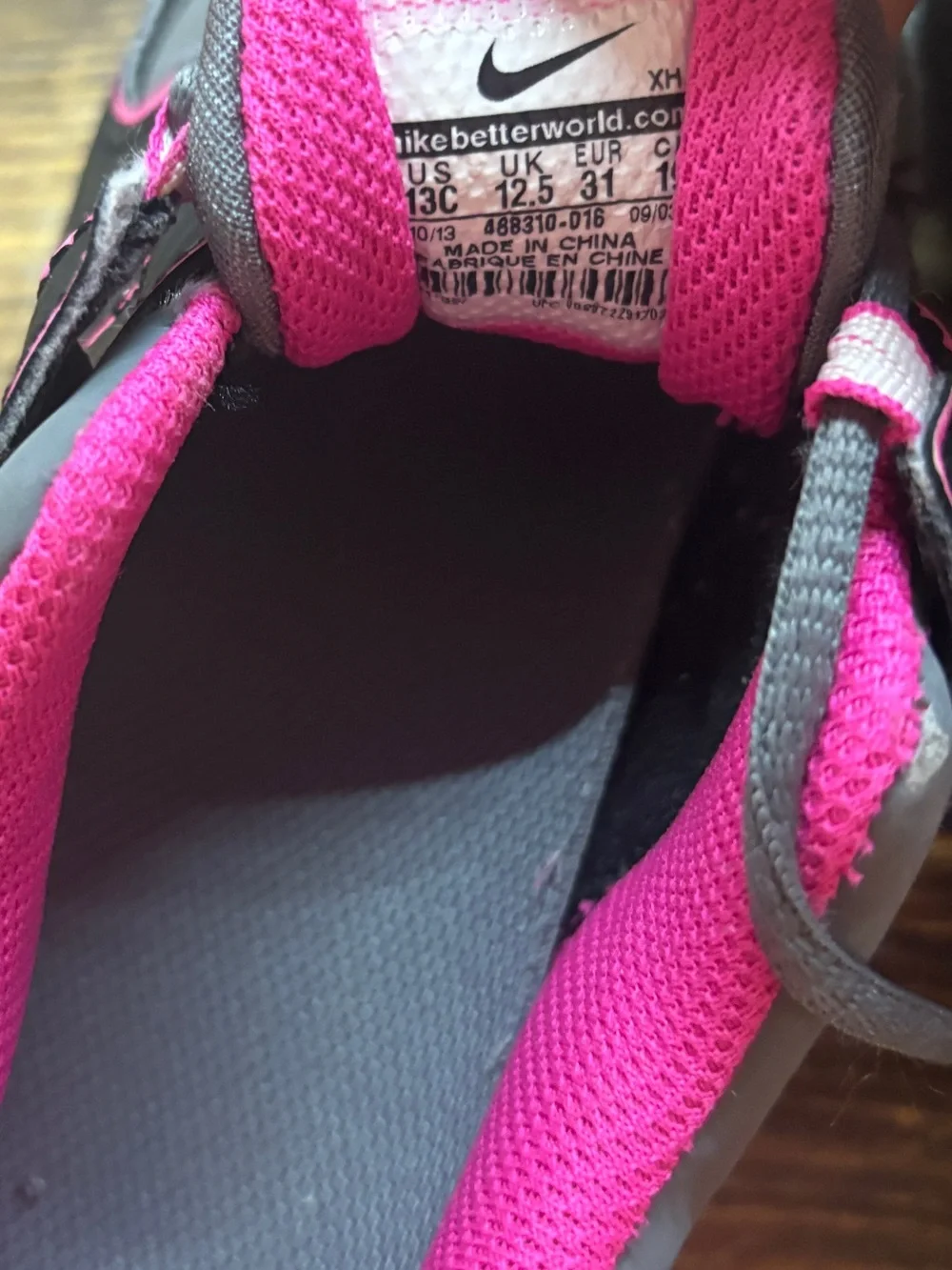 Nike Gray And Pink Shox Size 13C